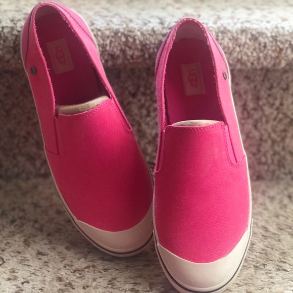 Ugg Girls flat canvas shoes - Picture 1 of 6